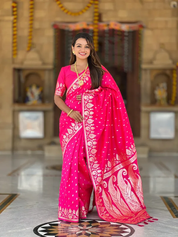 Rani_Pink_Banarasi_Banarasi_Silk_Saree_With_Unstitched_Blouse_Piece