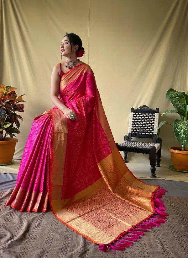 Rani_Pink_Leri_Cotton_Saree_With_Unstitched_Blouse_Piece