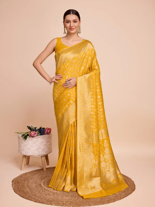 Yellow_Panchvati_Silk_Saree_With_Unstitched_Blouse_Piece