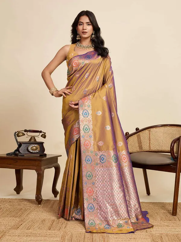 Chocolate_Amshukha_Silk_Saree_With_Unstitched_Blouse_Piece