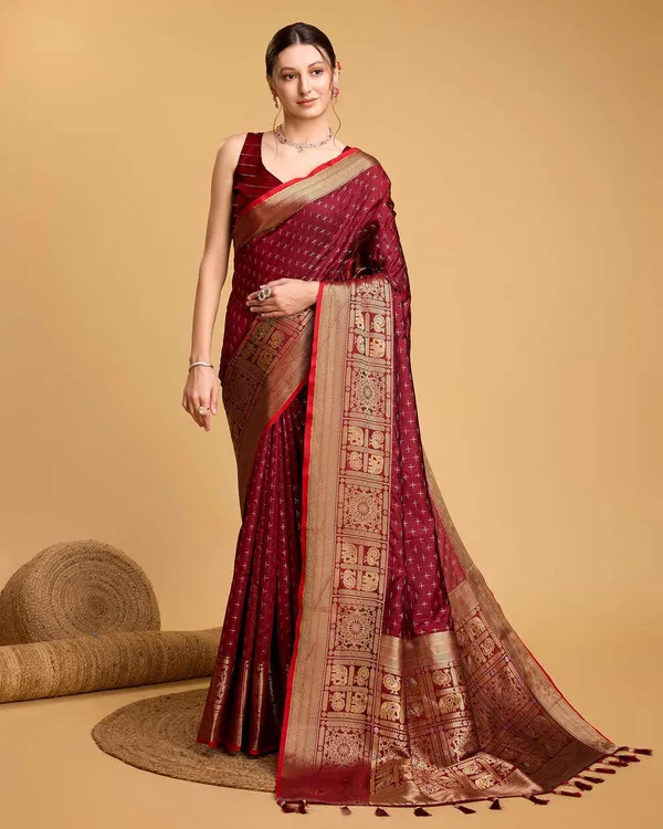 Maroon_Aritra_Silk_Saree_With_Unstitched_Blouse_Piece