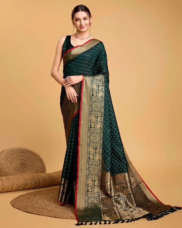 Dark_Green_Aritra_Silk_Saree_With_Unstitched_Blouse_Piece