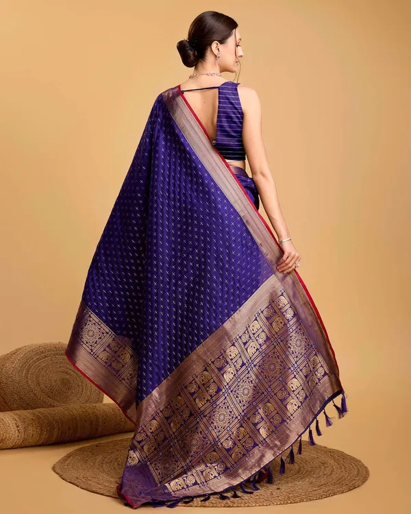 Navy_Aritra_Silk_Saree_With_Unstitched_Blouse_Piece