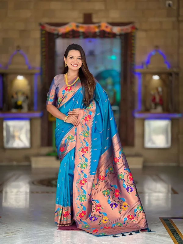 Skyblue_Anuradha_Paithani_Silk_Saree_With_Unstitched_Blouse_Piece