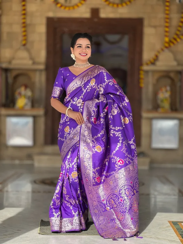 Purple_Banarasi_Banarasi_Silk_Saree_With_Unstitched_Blouse_Piece