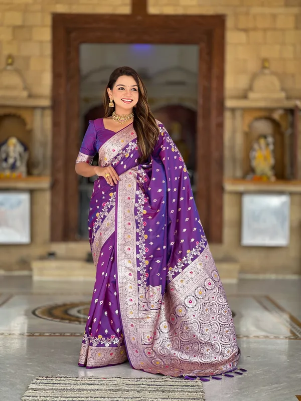 Purple_Banarasi_Banarasi_Silk_Saree_With_Unstitched_Blouse_Piece