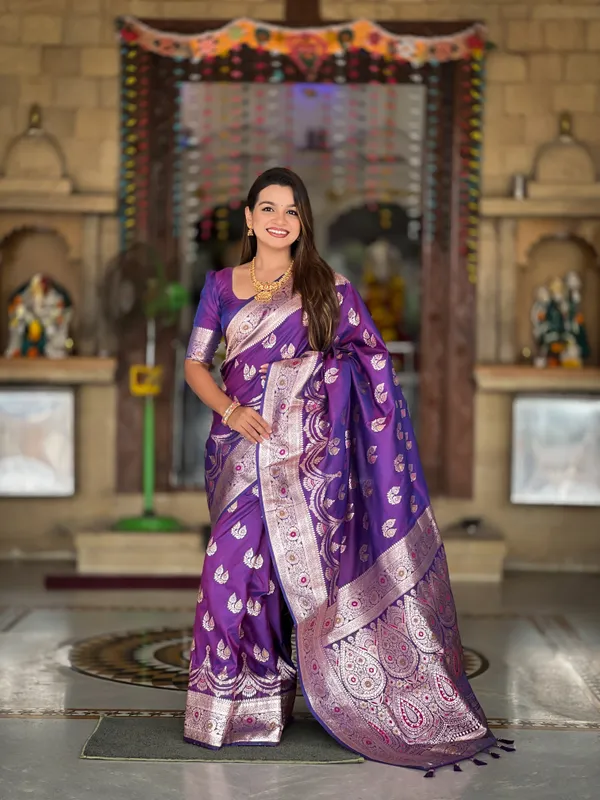 Purple_Banarasi_Banarasi_Silk_Saree_With_Unstitched_Blouse_Piece