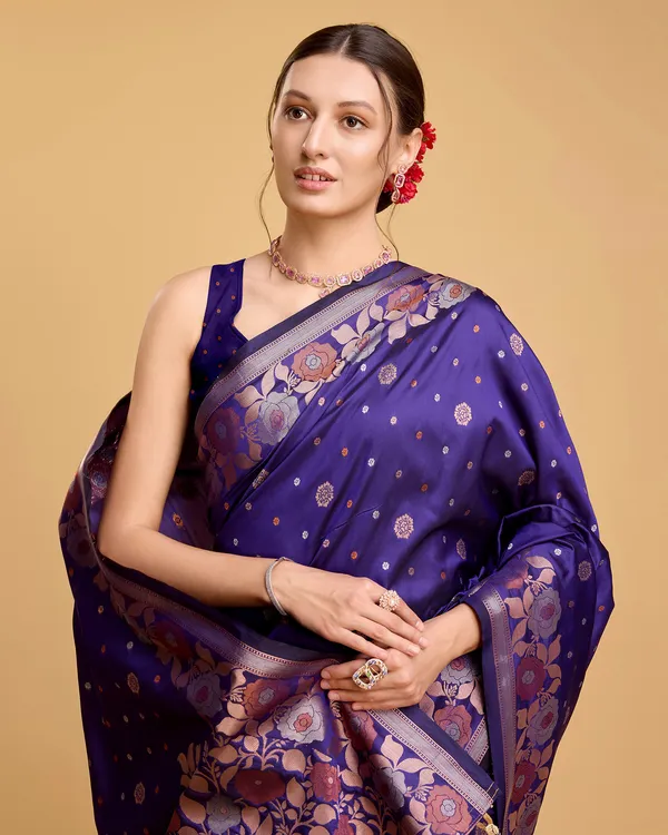 Midnight_Blue_Radhika_Jacquard_Silk_Saree_With_Unstitched_Blouse_Piece