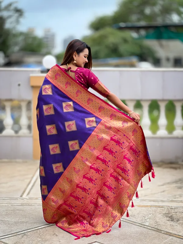 Violet_Apurva_Silk_Saree_With_Unstitched_Blouse_Piece