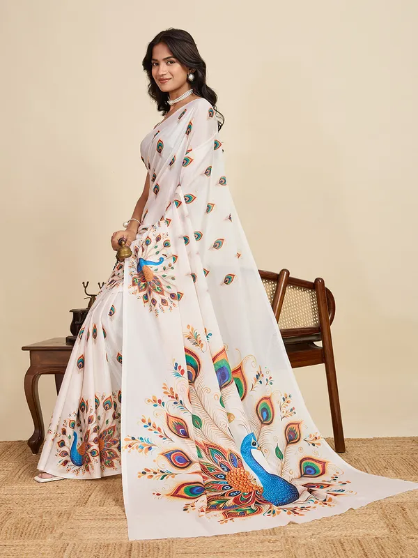 White_Heli_Saree_For_Silk_Saree_With_Unstitched_Blouse_Piece