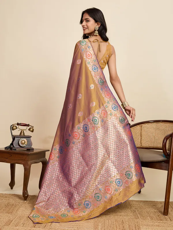 Chocolate_Amshukha_Silk_Saree_With_Unstitched_Blouse_Piece