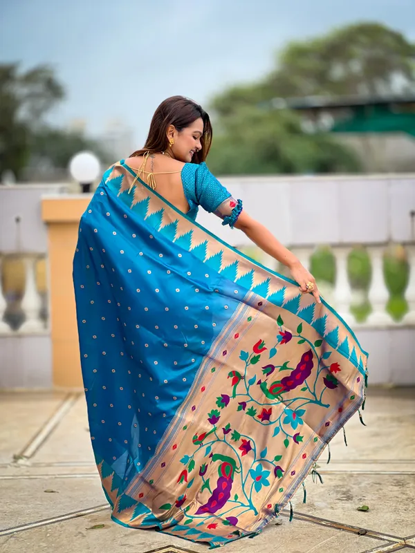 Firozi_Temple_Silk_Saree_With_Unstitched_Blouse_Piece