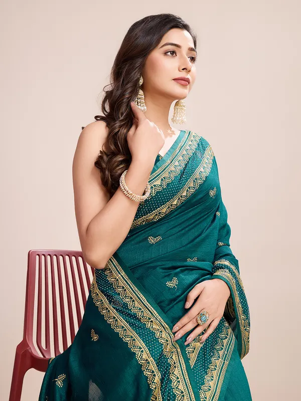 Olive_Drab_Pehna_Silk_Saree_With_Unstitched_Blouse_Piece