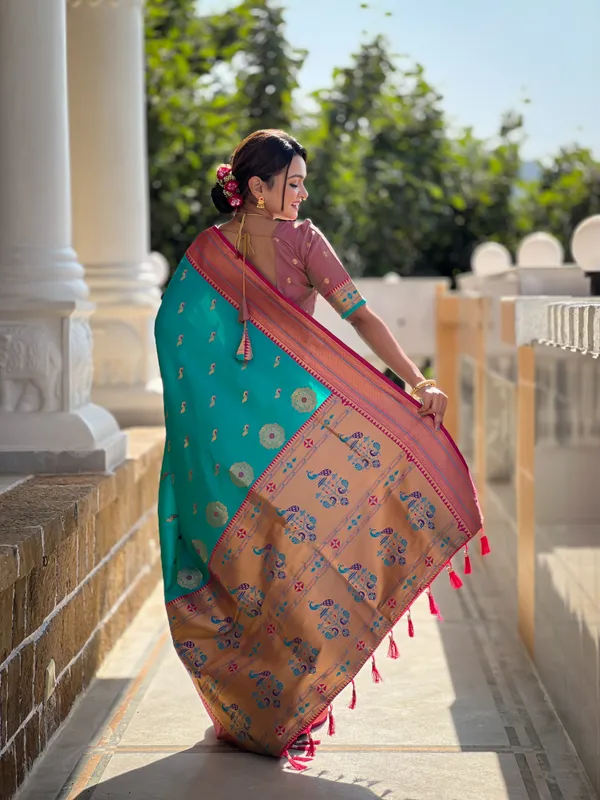 Rama_Peacock_Paithani_Silk_Saree_With_Unstitched_Blouse_Piece