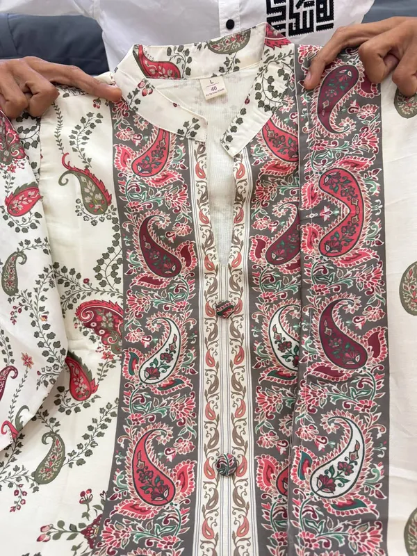 Berry_Silk_Kurta_Set_with_Dupatta_for_Women