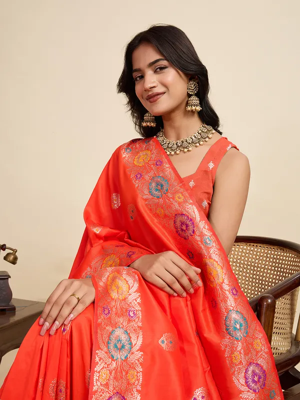 Orangered_Amshukha_Silk_Saree_With_Unstitched_Blouse_Piece