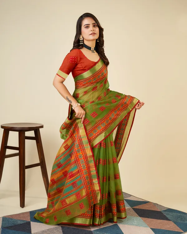 Mehndi_Vedika_Cotton_Saree_With_Unstitched_Blouse_Piece