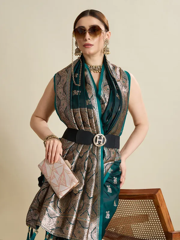 Bottlegreen_Rajgharana_Silk_Saree_With_Unstitched_Blouse_Piece