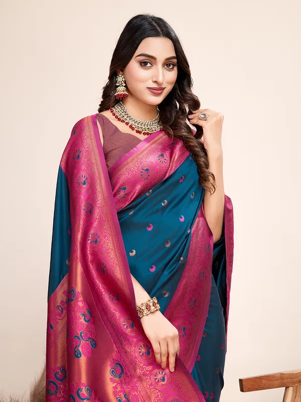 Cello_Chand_Jacquard_Fabrics_Saree_With_Unstitched_Blouse_Piece