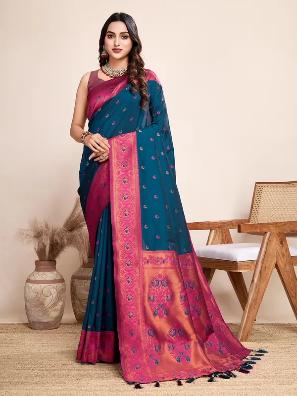 Cello_Chand_Jacquard_Fabrics_Saree_With_Unstitched_Blouse_Piece