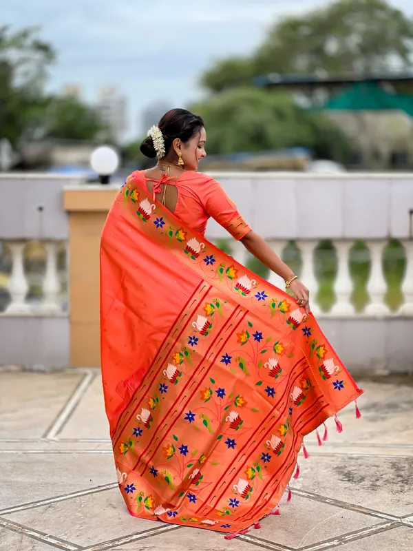 Orange_Rajhans_Silk_Saree_With_Unstitched_Blouse_Piece
