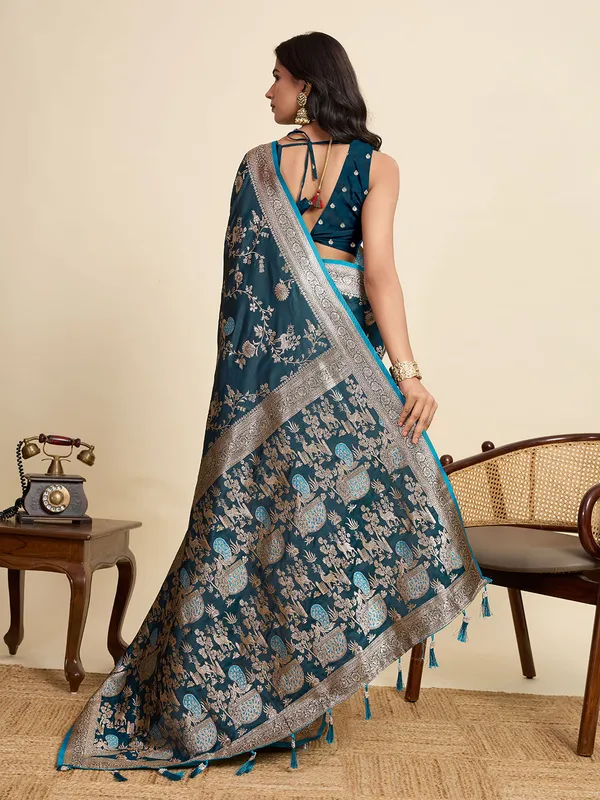 Morpinch_Rajgharana_Silk_Saree_With_Unstitched_Blouse_Piece