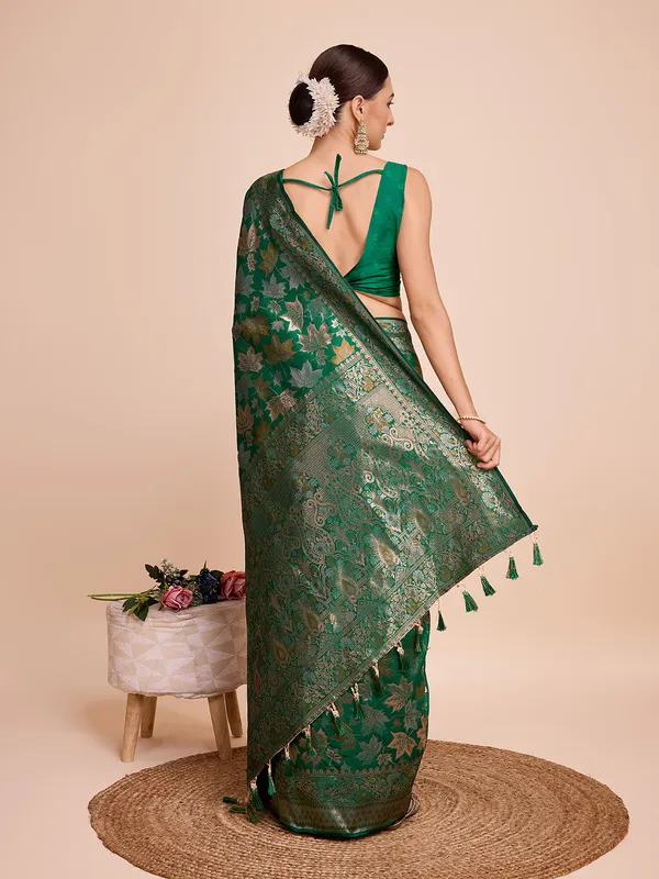 Dark_Green_Panjari_Silk_Saree_With_Unstitched_Blouse_Piece