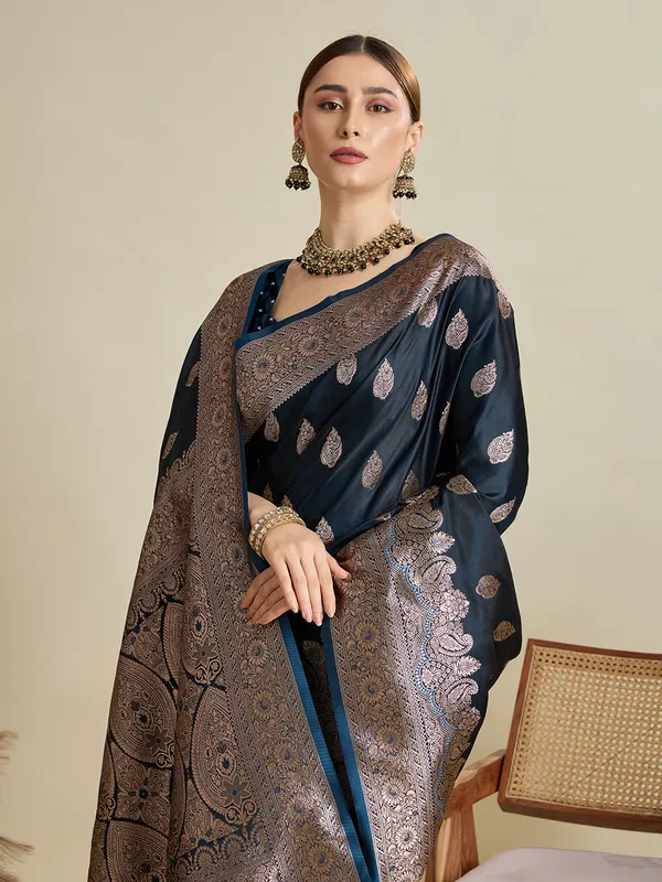 Elephant_Rajgharana_Silk_Saree_With_Unstitched_Blouse_Piece
