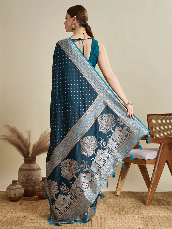 Elephant_Rajgharana_Silk_Saree_With_Unstitched_Blouse_Piece