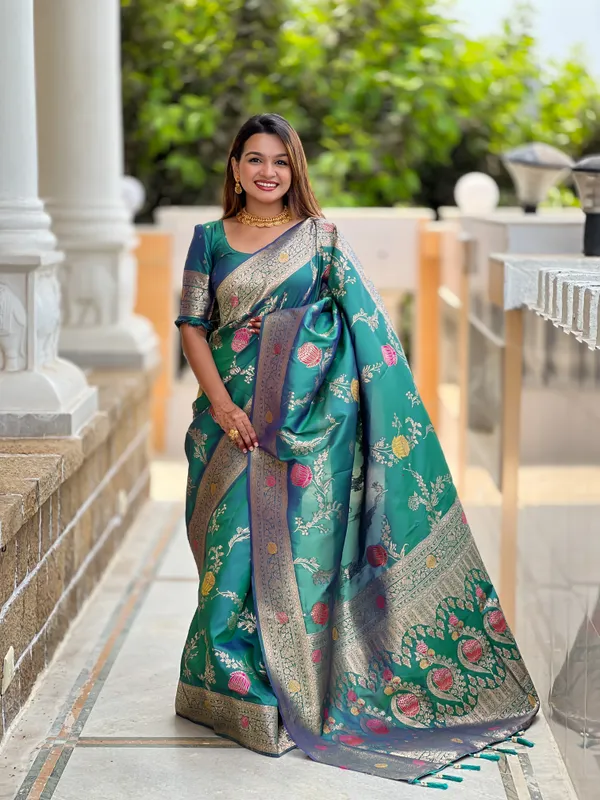 Aquarama_Banarasi_Banarasi_Silk_Saree_With_Unstitched_Blouse_Piece