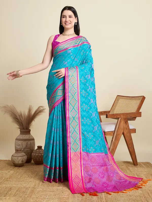 Eastern_Blue_Vaibhavi_Silk_Saree_With_Unstitched_Blouse_Piece