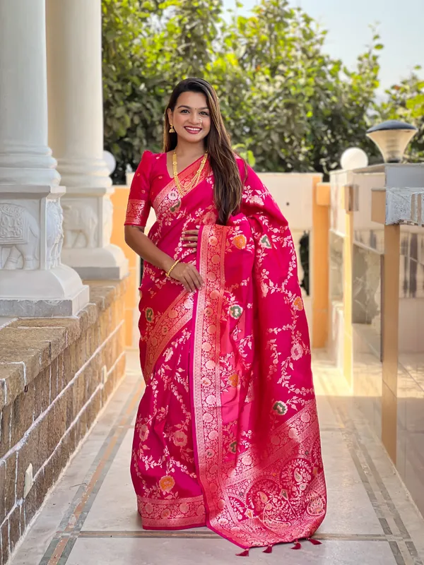 Rani_Pink_Banarasi_Banarasi_Silk_Saree_With_Unstitched_Blouse_Piece