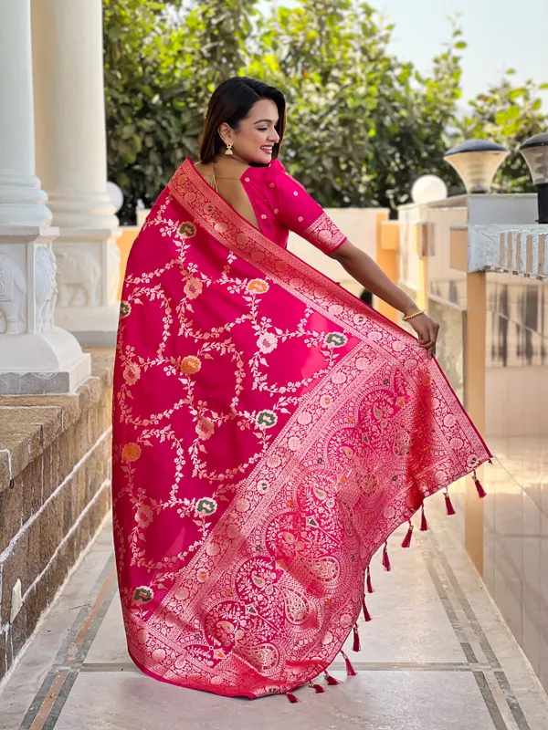 Rani_Pink_Banarasi_Banarasi_Silk_Saree_With_Unstitched_Blouse_Piece