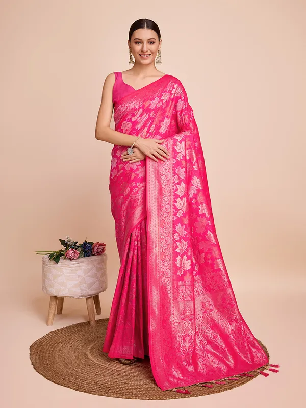 Rani_Pink_Panjari_Silk_Saree_With_Unstitched_Blouse_Piece