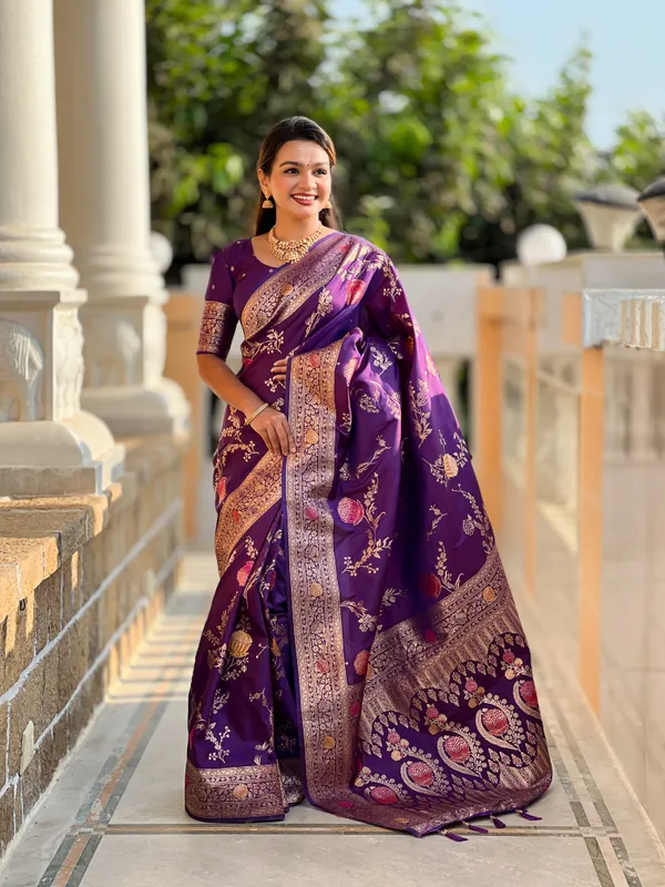 Wine_Banarasi_Banarasi_Silk_Saree_With_Unstitched_Blouse_Piece