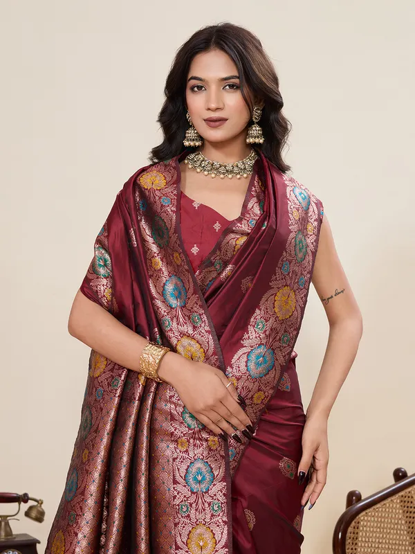 Maroon_Amshukha_Silk_Saree_With_Unstitched_Blouse_Piece