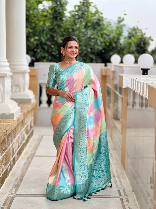 Telerama_Silk_Saree_With_Unstitched_Blouse_Piece