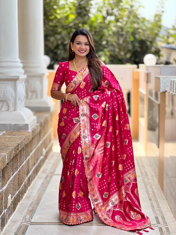 Rani_Pink_Swastik_Silk_Saree_With_Unstitched_Blouse_Piece