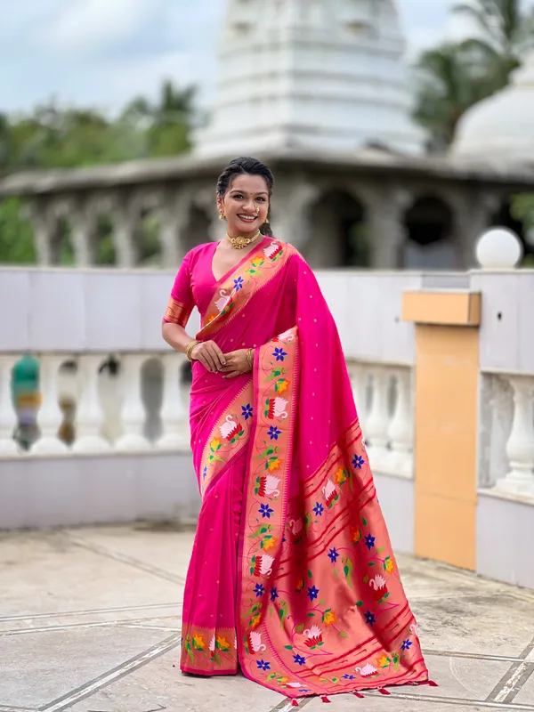 Hotpink_Rajhans_Silk_Saree_With_Unstitched_Blouse_Piece