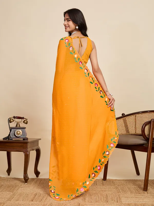 Orange_Satakshi_Silk_Saree_With_Unstitched_Blouse_Piece