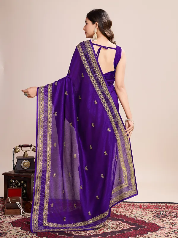 Navy_Pehna_Silk_Saree_With_Unstitched_Blouse_Piece
