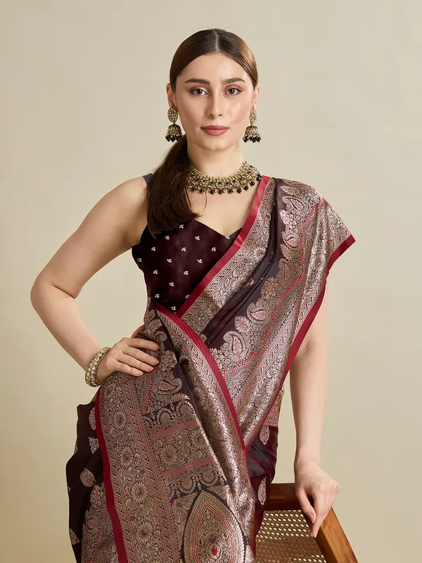 Brown_Rajgharana_Silk_Saree_With_Unstitched_Blouse_Piece