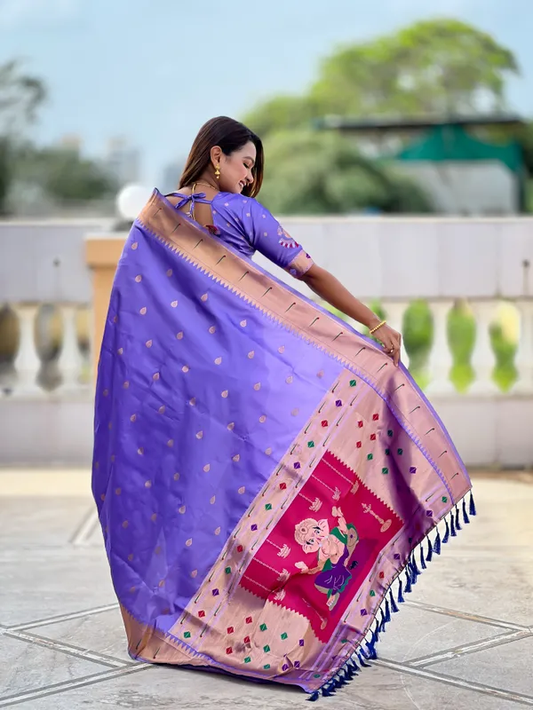 Purple_Ganapati_Paithani_Silk_Saree_With_Unstitched_Blouse_Piece