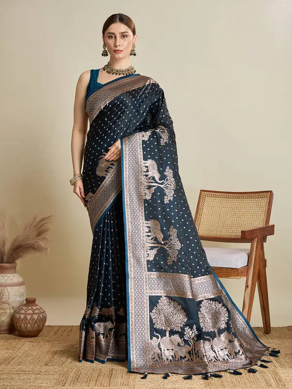 Nile_Blue_Rajgharana_Silk_Saree_With_Unstitched_Blouse_Piece