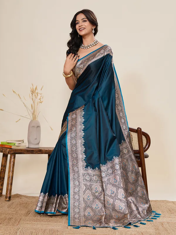 Evening_Sea_Amara_Gala_Silk_Saree_With_Unstitched_Blouse_Piece