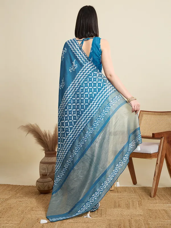 Steelblue_Kyara_Cotton_Saree_With_Unstitched_Blouse_Piece