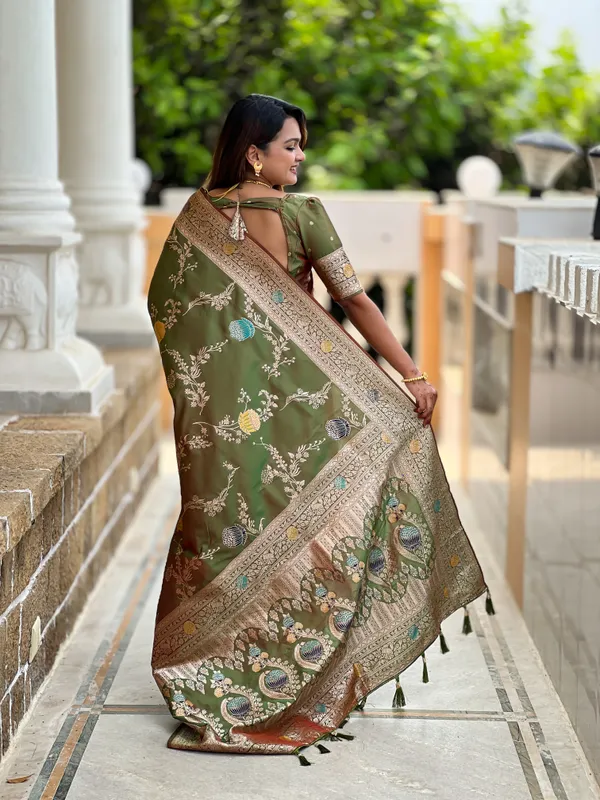 Mehendi_Banarasi_Cotton_Saree_With_Unstitched_Blouse_Piece