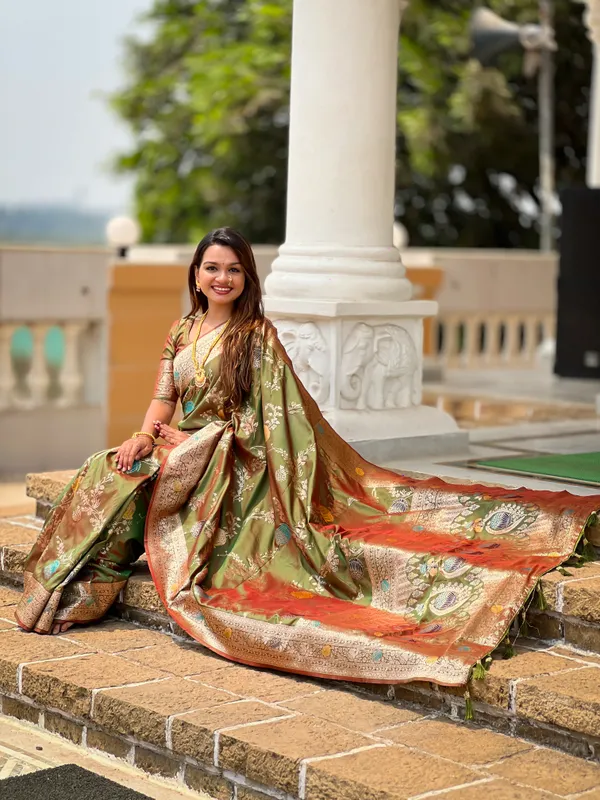 Mehendi_Banarasi_Cotton_Saree_With_Unstitched_Blouse_Piece