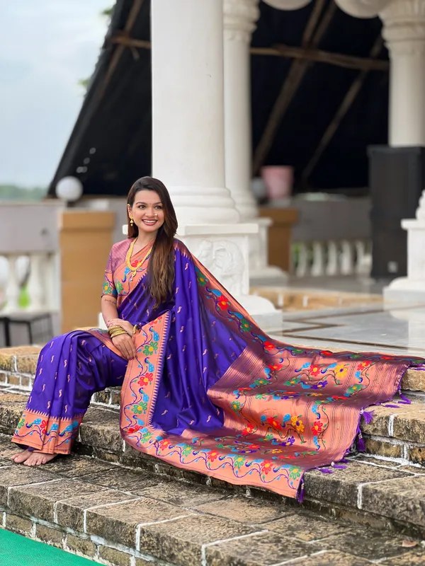 Violet_Anuradha_Paithani_Silk_Saree_With_Unstitched_Blouse_Piece