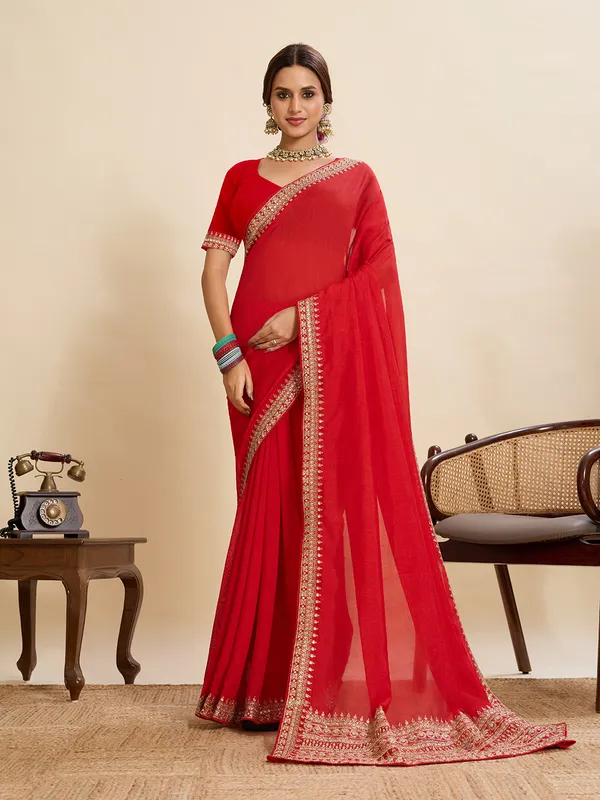 Red_Shappire_Silk_Saree_With_Unstitched_Blouse_Piece